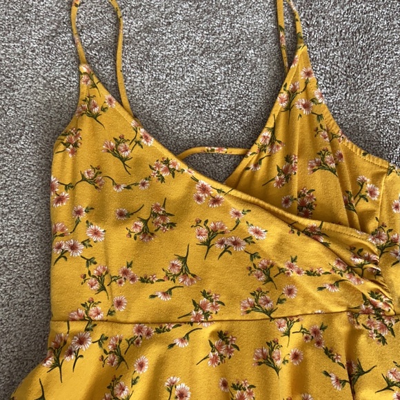 Sundress - Picture 2 of 4